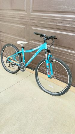 Specialized Rockhopper Women's Mountain Bike For Sale!!