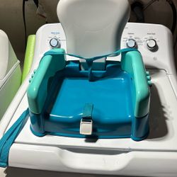 Baby Eating Chair . 