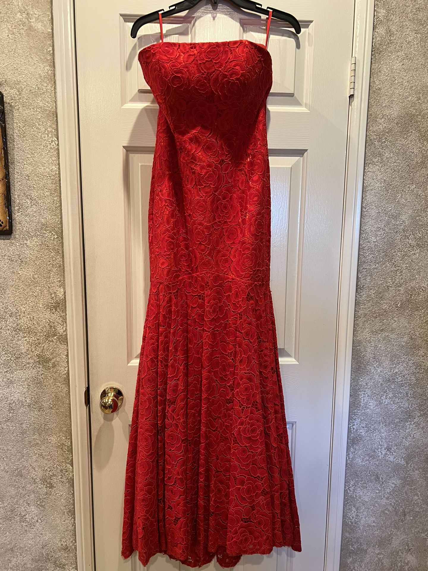 Prom Or Special Occasion Dress- Lady In Red