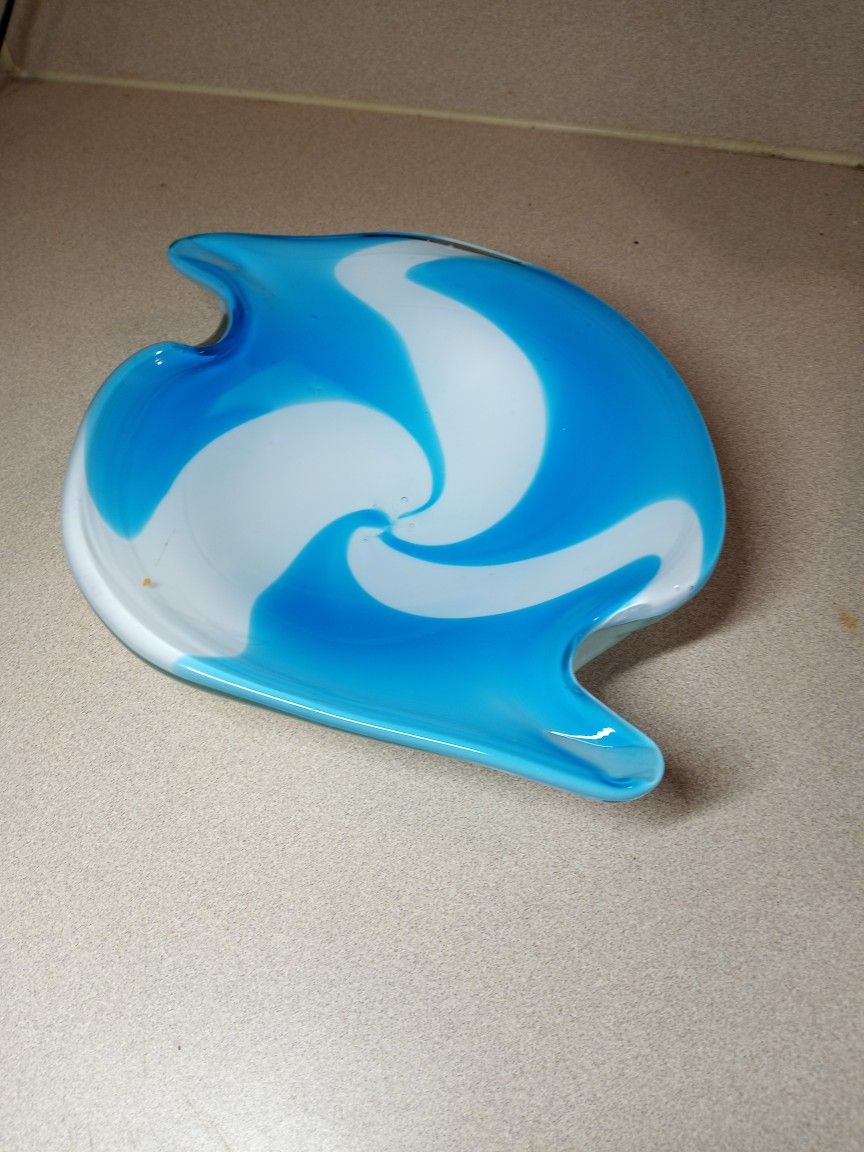 Vintage Murano Blown Art Glass Bowl Blue And White Ribbon Swirl.