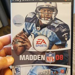 Madden NFL 08 (Sony Playstation 2, 2007) PS2

 Game