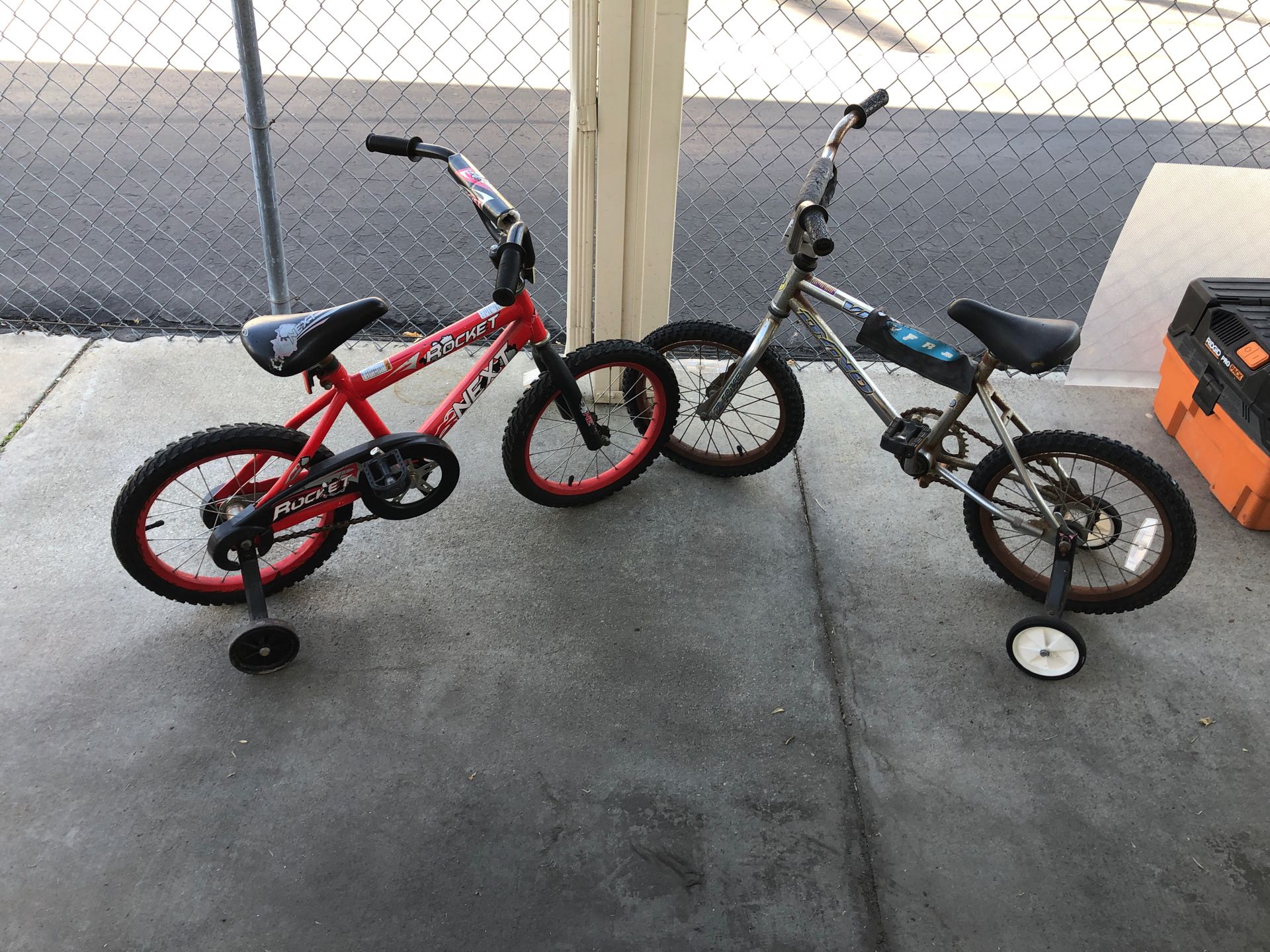 Kid bikes