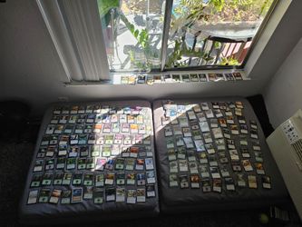 Magic the Gathering over 200 cards