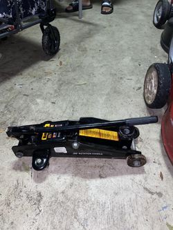 car jack 