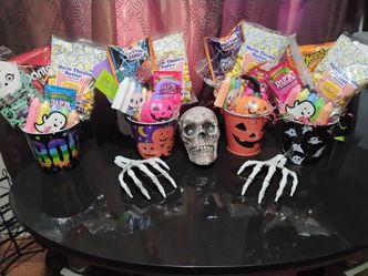 Kids Halloween boo basket