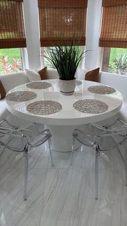 Modway round table