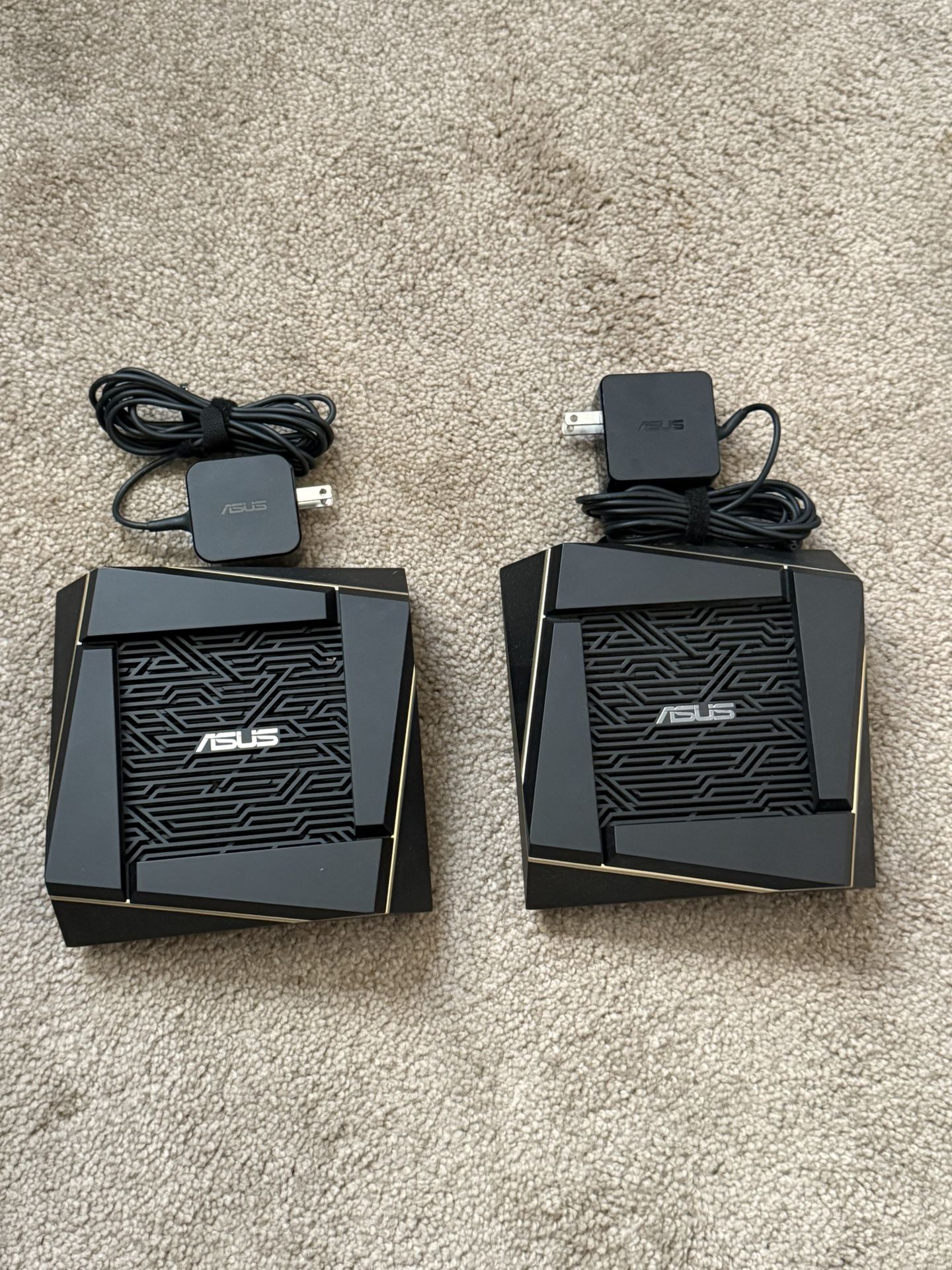 Asus RT-AX92U Tri band Router 