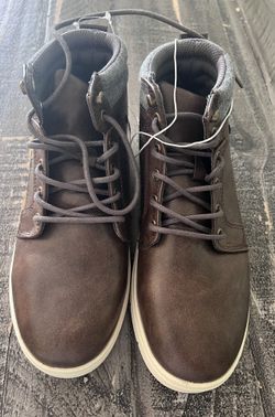  New Cat & Jack Brown Boots