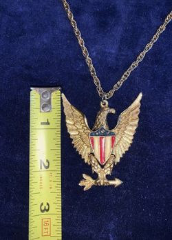 Vintage 1970s Gold Plated American Eagle Necklace