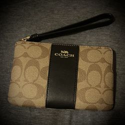 Wristlet