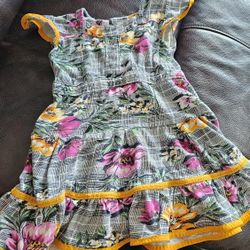 Hand made pull on girls dress, size 4t, cotton