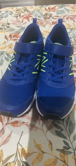 New Balance Boys