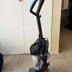 Rarely used Bissell Powerforce Compact Vaccum cleaner