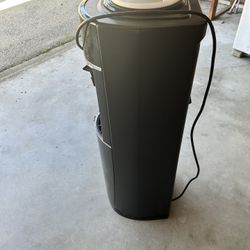 Water Dispenser