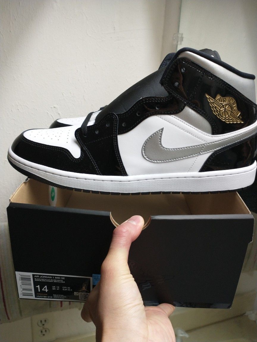 New Air Jordan 1 Mid Men Size 14