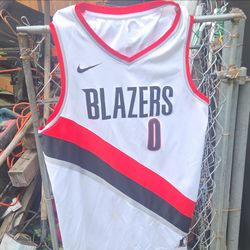 Basketball jersey