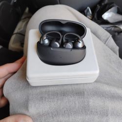 Shokz Wireless Ear Buds 