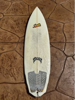 Lost Surfboard 6’2
