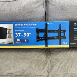 Tilting TV Wall Mount
