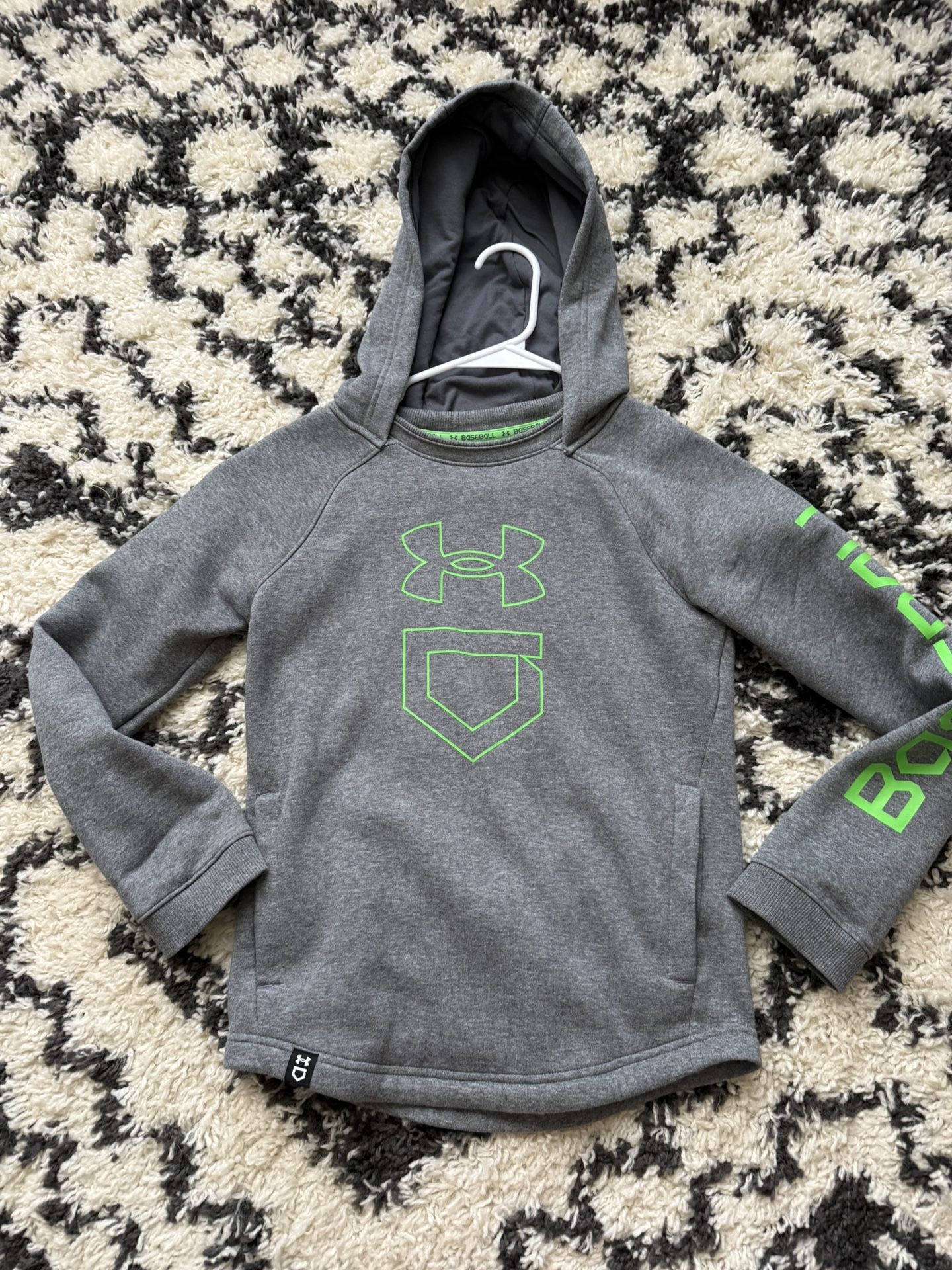 Boys Under Armour Fleece Hoodie Sz YMD
