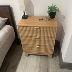 3-Drawer Nightstand