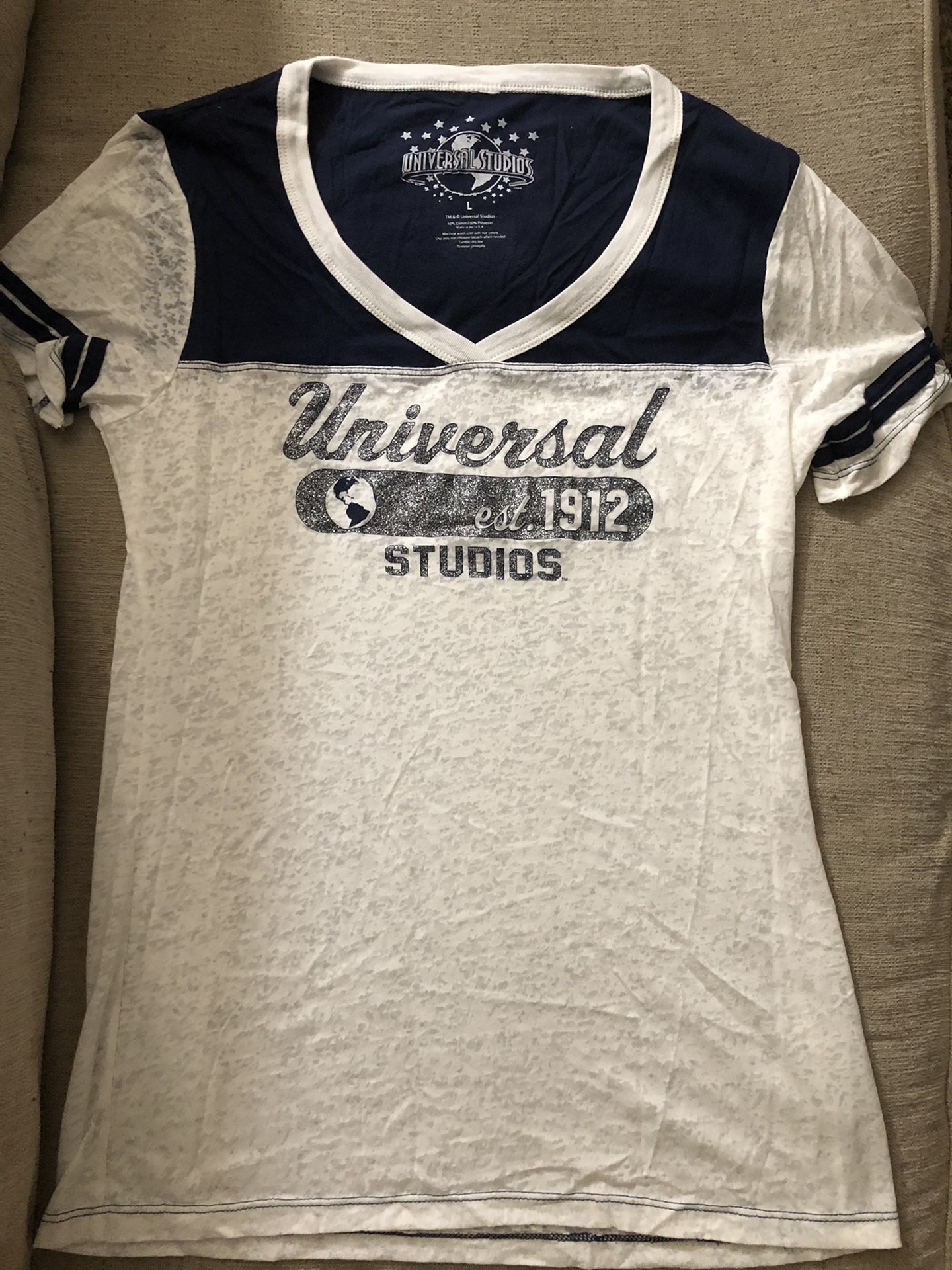 Womens Large Universal Studios T-shirt