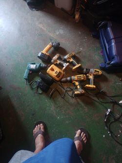 Drills DeWalt Drill S Working On Good Condition