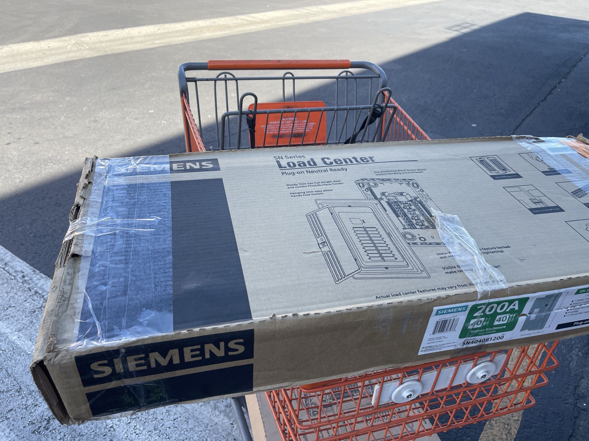 Siemens. (2) Pcs SN Series 200 Amp 40-Spa ce 40-Circuit Indoor Main Breaker Plug-On Neutral Load Center