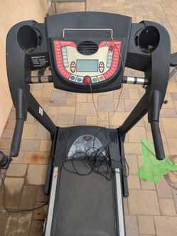 Electric Treadmill with Incline and Speed Controls