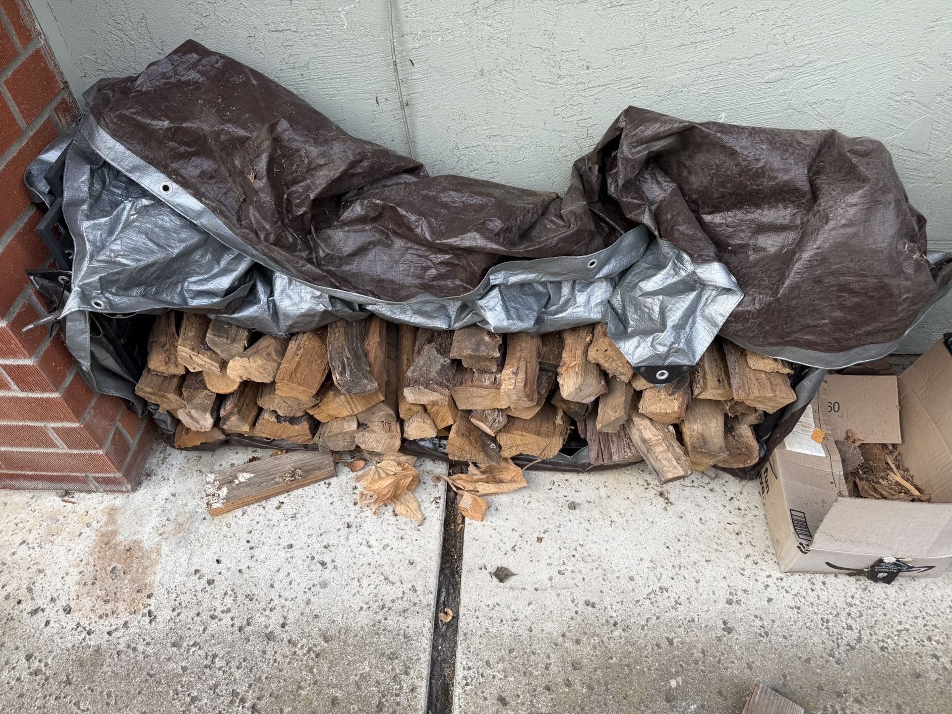 Seasoned Oak Firewood - Pickup By 10/15