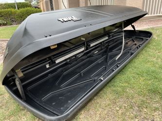 Thule Classic Rooftop Cargo Box for Sale in Peoria AZ OfferUp