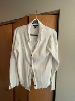 White cardigan large size woman
