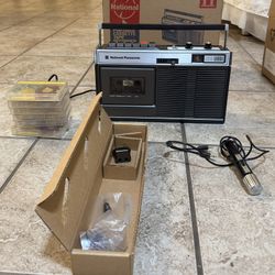 NATIONAL PANASONIC PORTABLE CASSETTE TAPE RECORDER