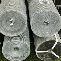 Turf Installation Supplies Nails, Hardware Wire, Weedblock, Silica Sand 