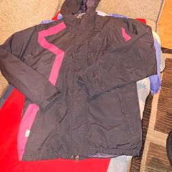 Vans  Ladies Ski Jacket  Size L.. Fts Like 10/12