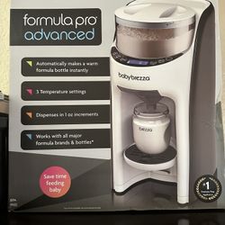 Baby Brezza Formula Pro