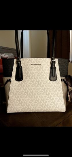 Michael Kors Large purse