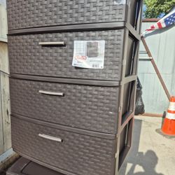 BRAND  NEW  STERILITE  DRAWERS  4 