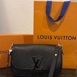 Louis Vuitton Buci Bag - Like New 
