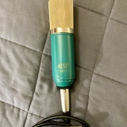 Condenser Microphone - Excellent Condition 