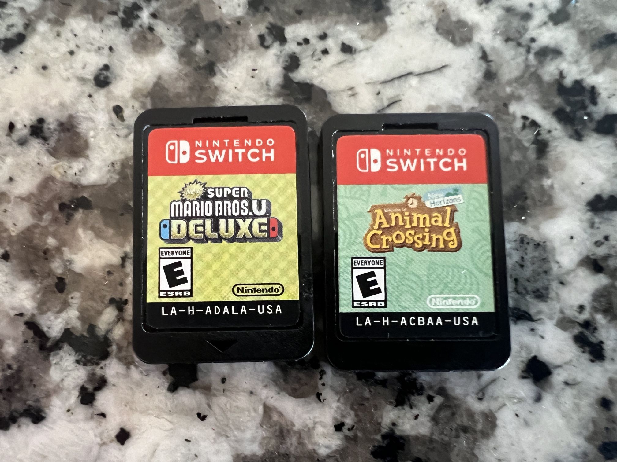 Animal Crossing New Horizons New Super Mario Bros Deluxe Nintendo Switch