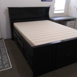 Queen Size Bed Frame With Drawers 