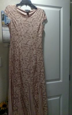 Ladies Formal Dresss