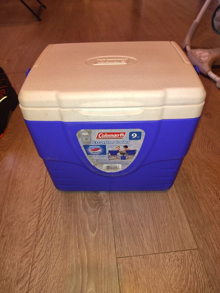 Coleman Cooler (Small)