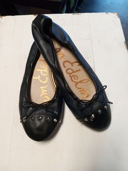 SAM EDELMAN STUDDED LEATHER FLATS SIZE 7