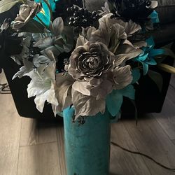 Hobby lobby vase with flowers
