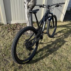 2023 - Specialized Stumpjumper - Comp Alloy - S4