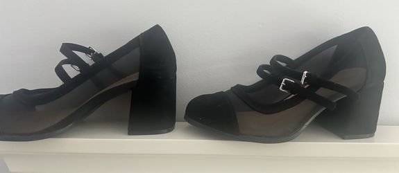 Mesh block heels