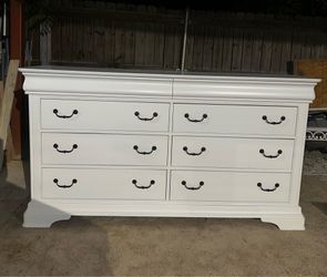 White Dresser