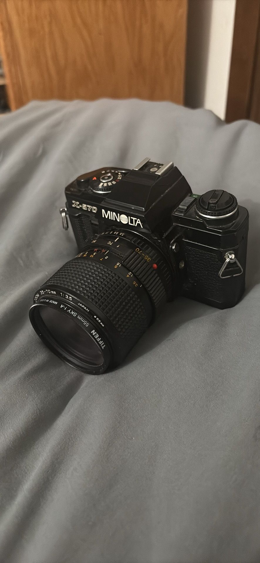 Minolta X570
